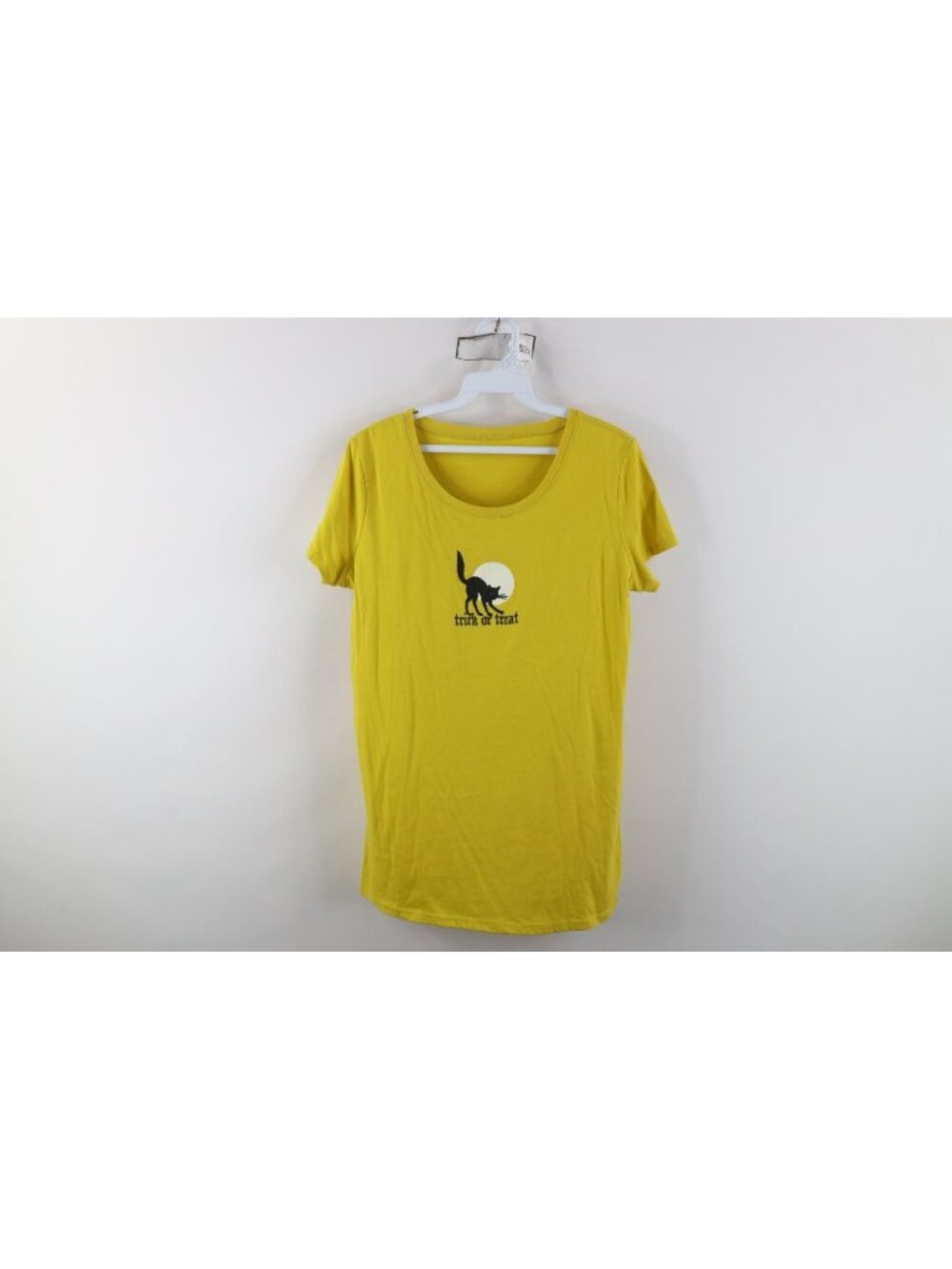 Vintage Y2K Womens Size Large Halloween Black Cat Moon Trick or Treat T-Shirt